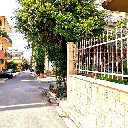 Antony Luxury In Apartament Salonic