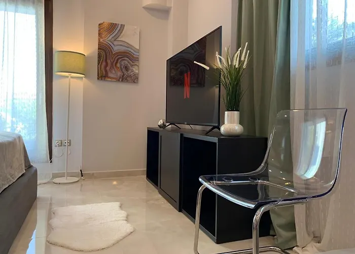 Antony Luxury In *